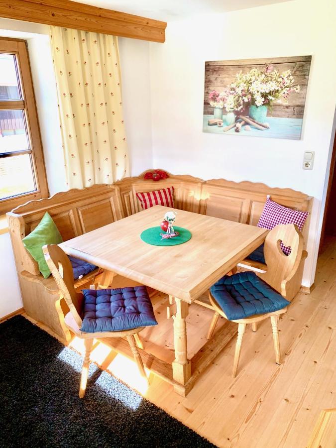 Gutshof Zum Schluxen Daire Pinswang Dış mekan fotoğraf
