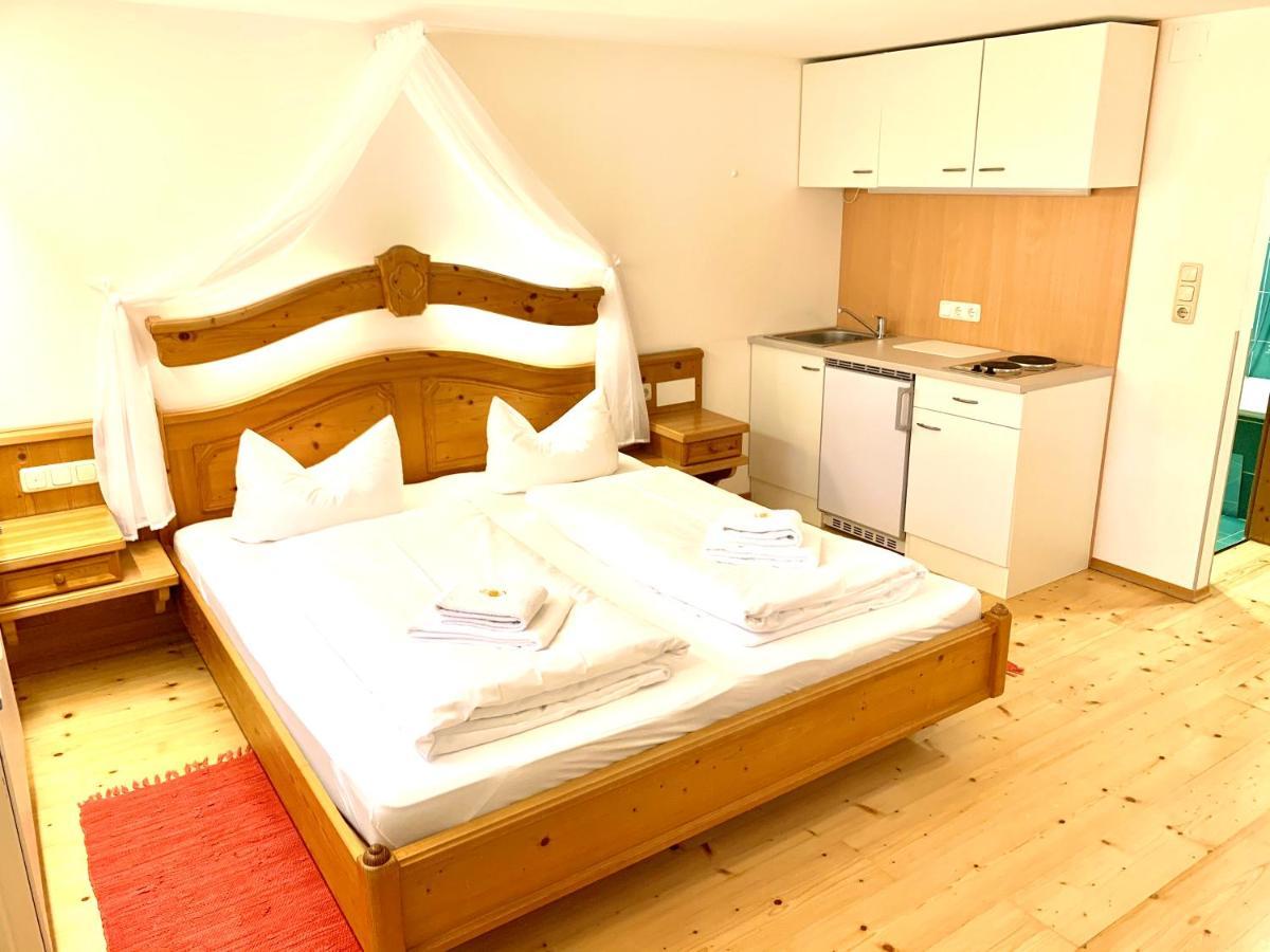 Gutshof Zum Schluxen Daire Pinswang Dış mekan fotoğraf