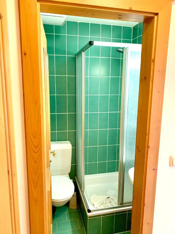 Gutshof Zum Schluxen Daire Pinswang Dış mekan fotoğraf